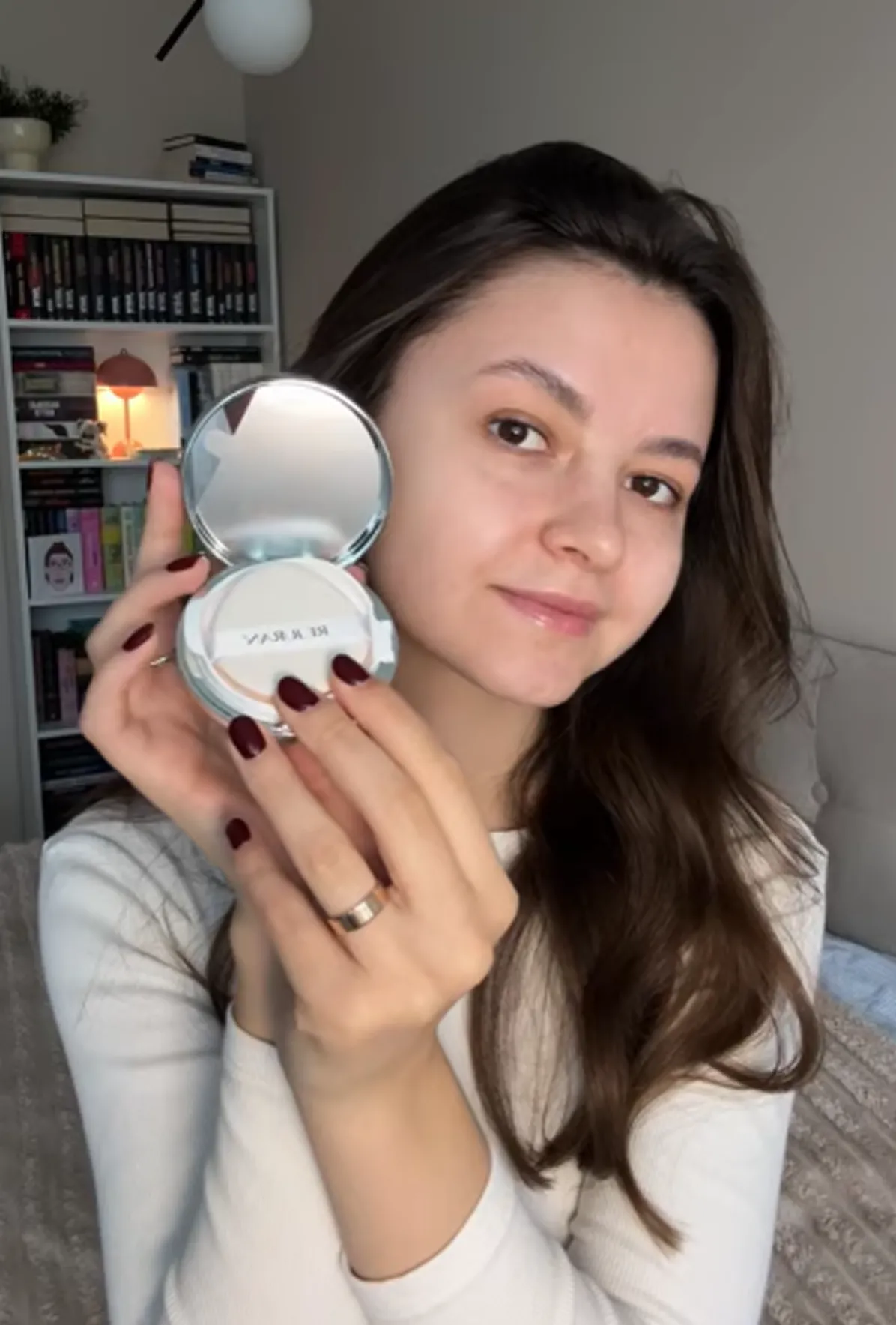 Огляд Rejuran Skinglow Cushion SPF50+ - Фото